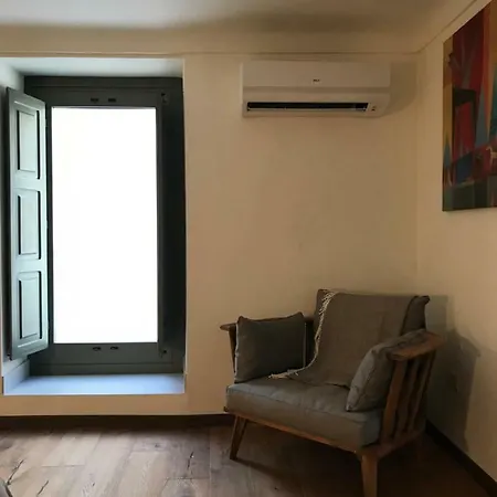 Independent Townhouse In The Historic Center Of Apartment *